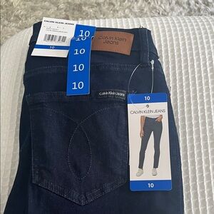 Calvin Klein Women's Dark Blue Skinny Jeans